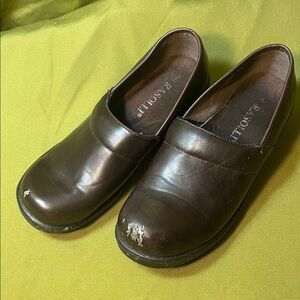 🆓🆓🆓🆓🆓 With Any Purchase Rasolli Brown Clogs